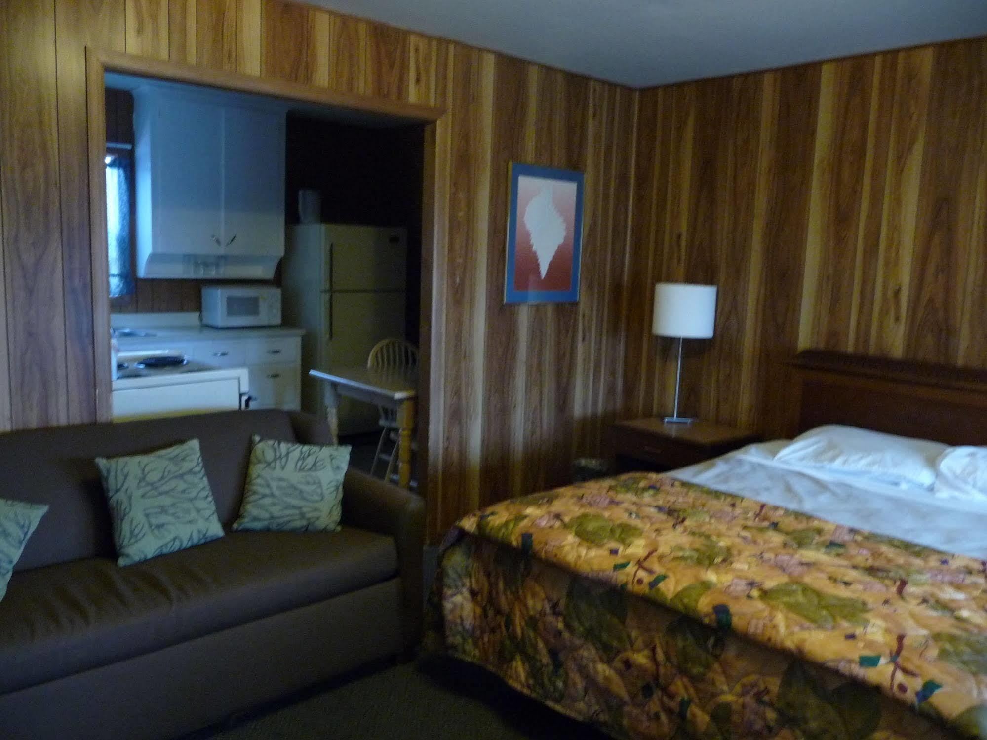 Sundowner Motel スクイム エクステリア 写真